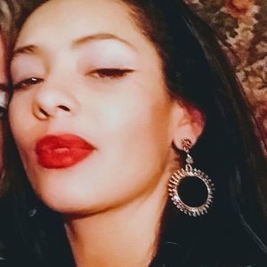 Meet your Posher, Alexandria